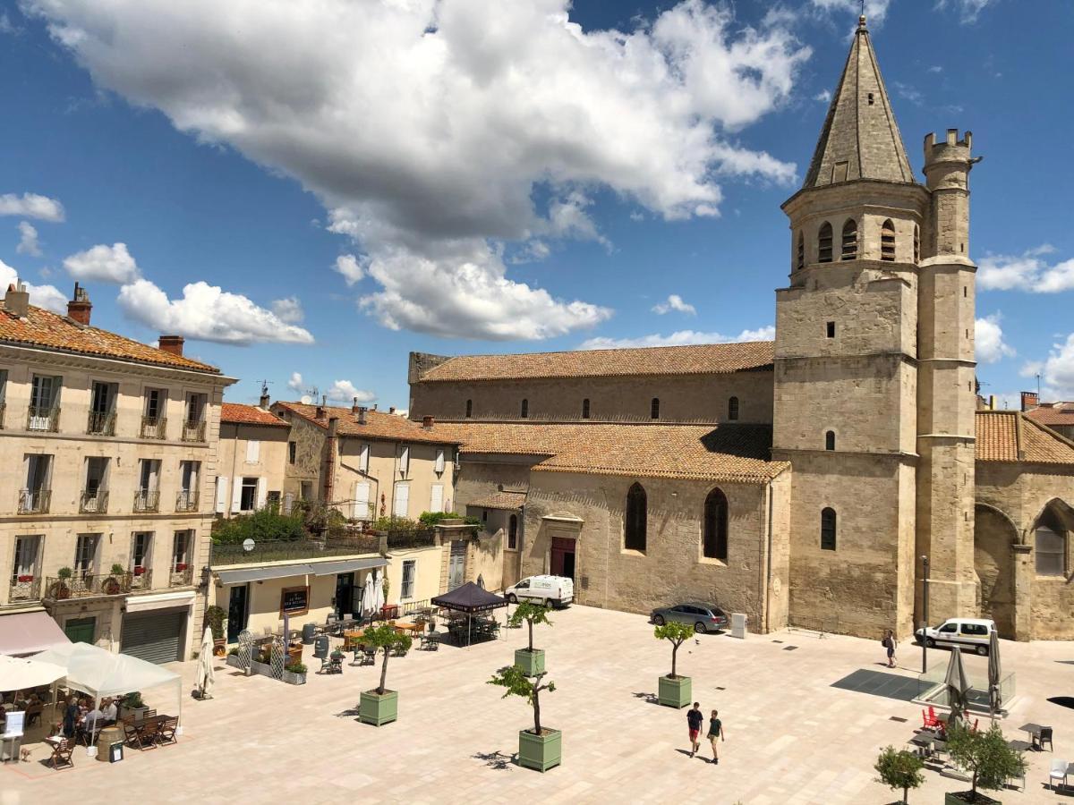 Art Apparts Coeur De Ville Beziers Exterior photo